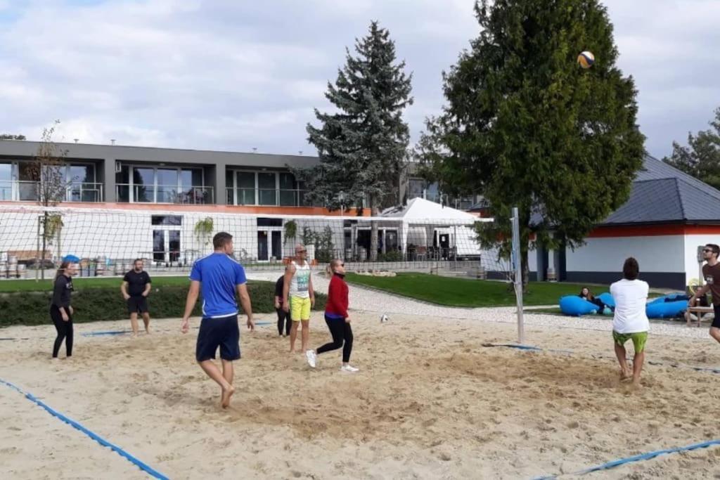 Hedon Brewery Apartments - 200 Meter To The Beach Balatonvilágos Esterno foto